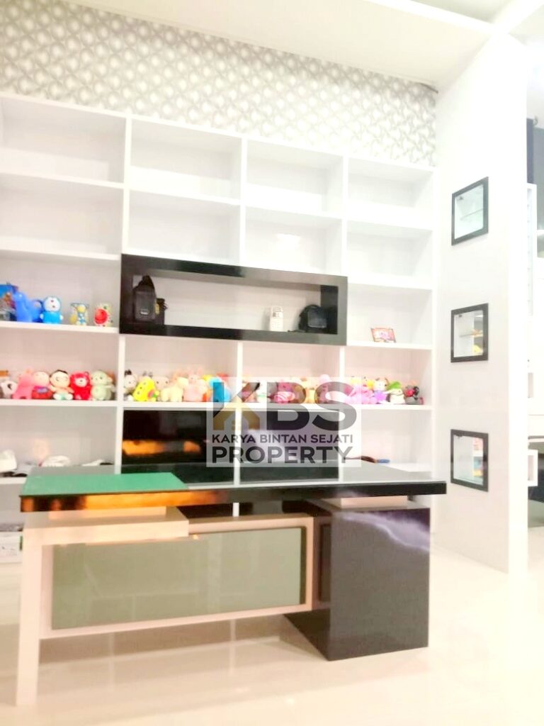 712ab31b 1934 4fd1 8781 c3e7056d92a6