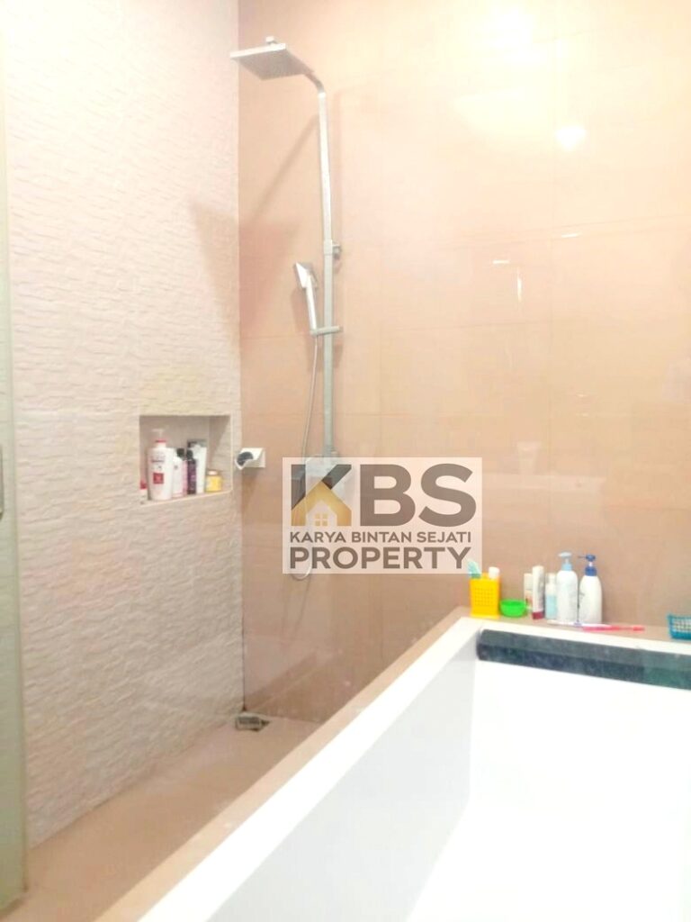 Eecdfcd6 f090 494f aec7 22197df63778