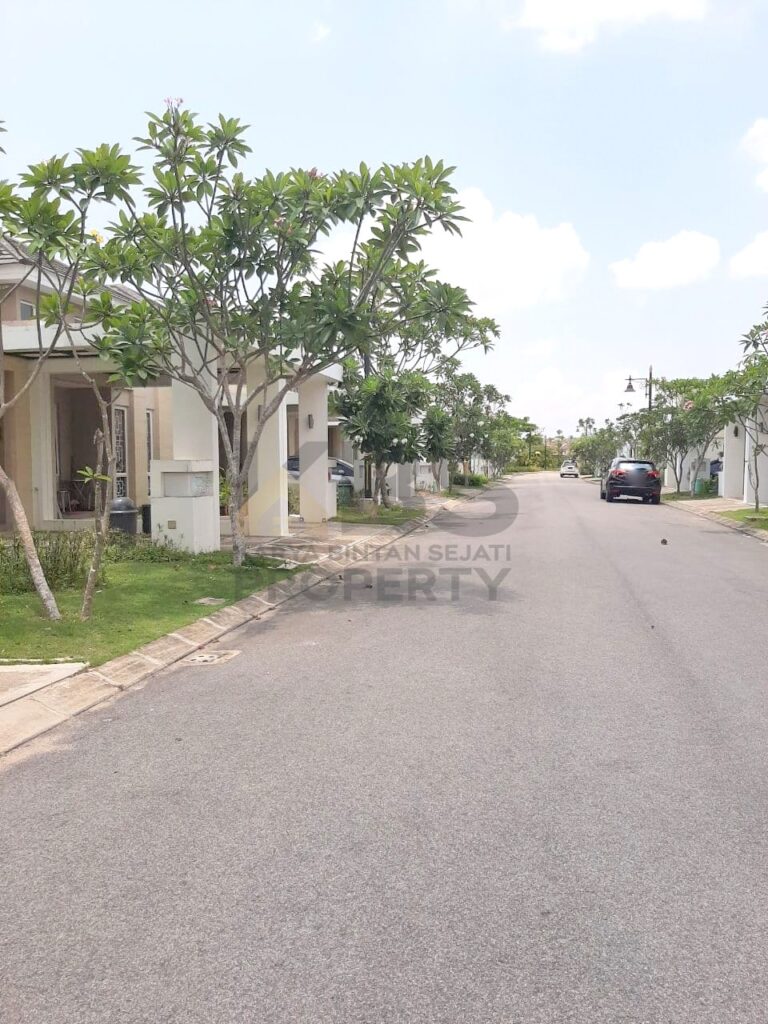 Photo 2021 04 10 14 30 14