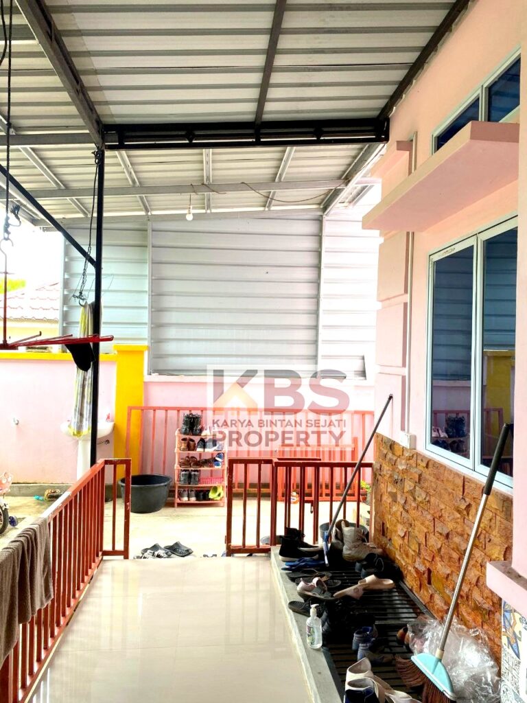 Photo 2025 02 04 19 51 44