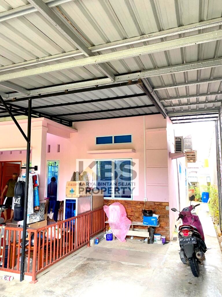 Photo 2025 02 04 19 51 45