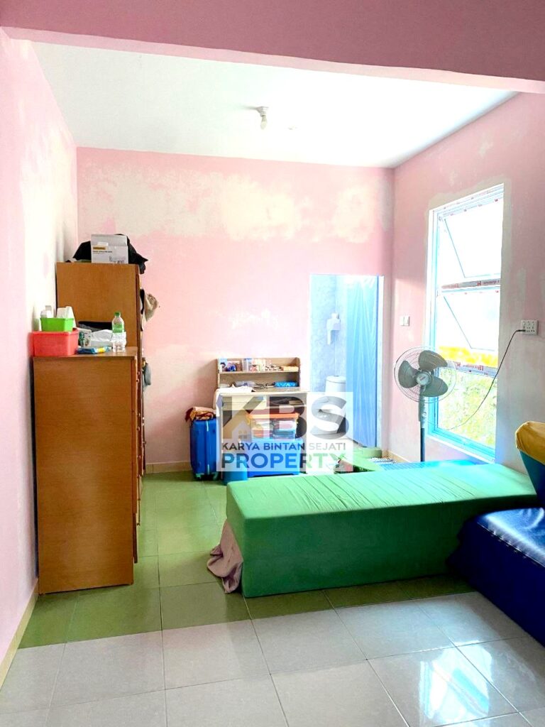 Photo 2025 02 04 19 51 49