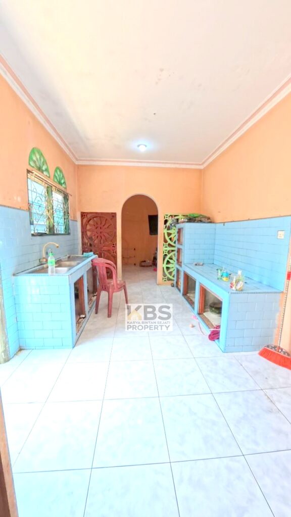 Photo 2025 09 11 01 40 35 10