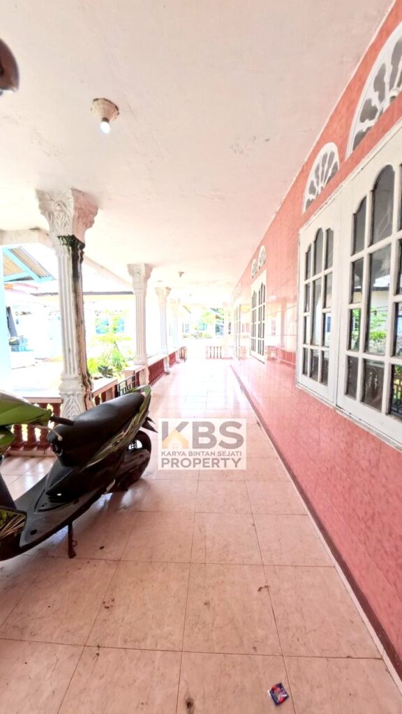 Photo 2025 09 11 01 40 35 8