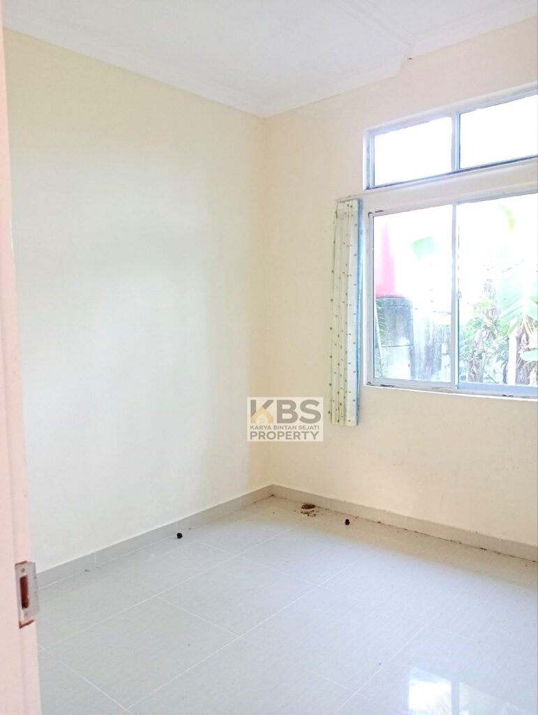 Photo 2025 09 12 17 05 28 2