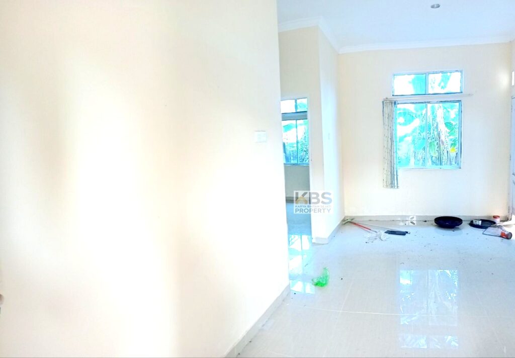 Photo 2025 09 12 17 05 29