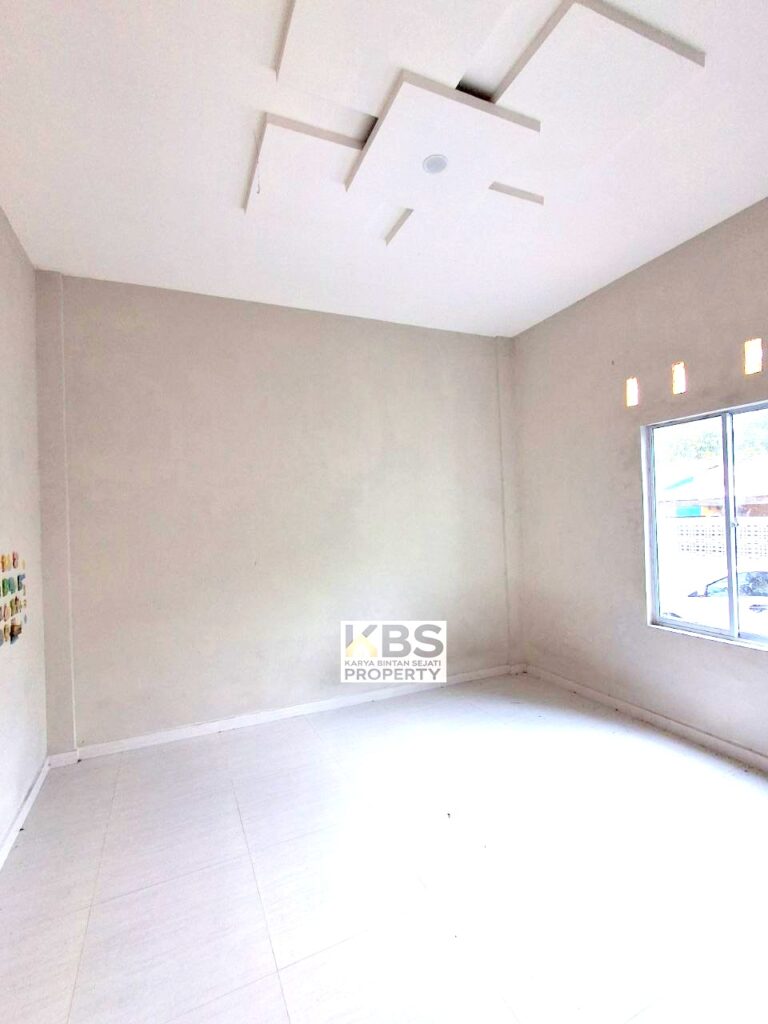 Photo 2025 09 18 09 20 48