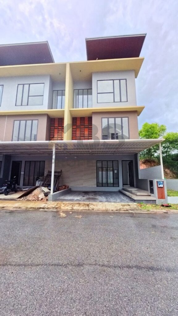 Whatsapp image 2025 10 09 at 17.01.50 3