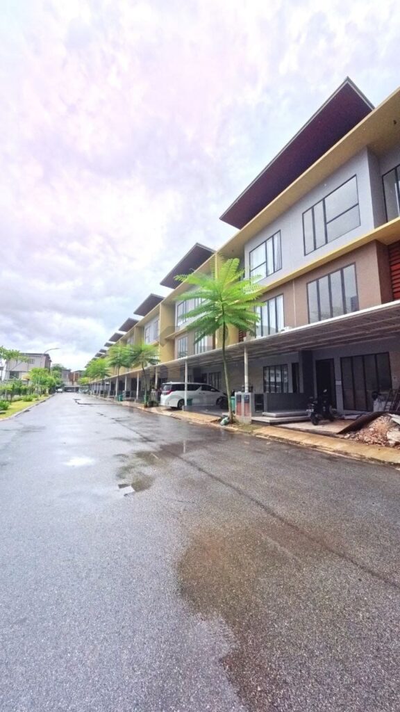 Whatsapp image 2025 10 09 at 17.02.00 1