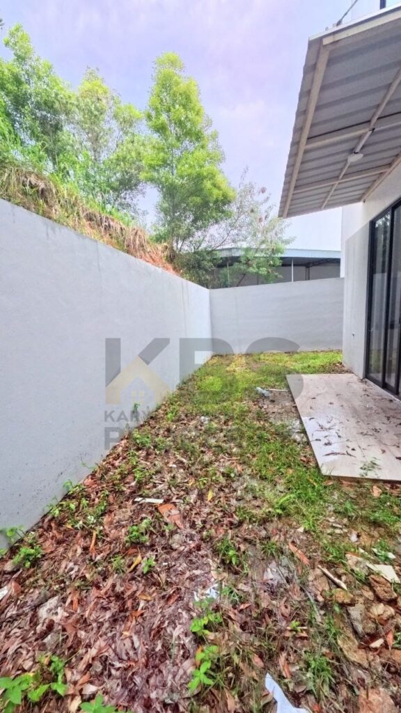 Whatsapp image 2025 10 09 at 17.02.02