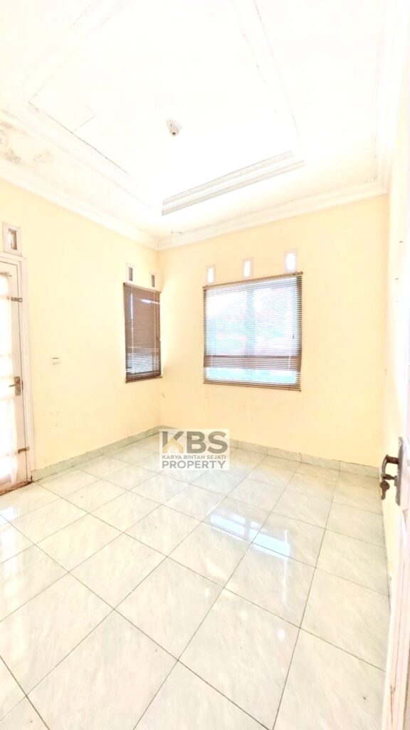 Photo 2025 09 19 11 07 37 10