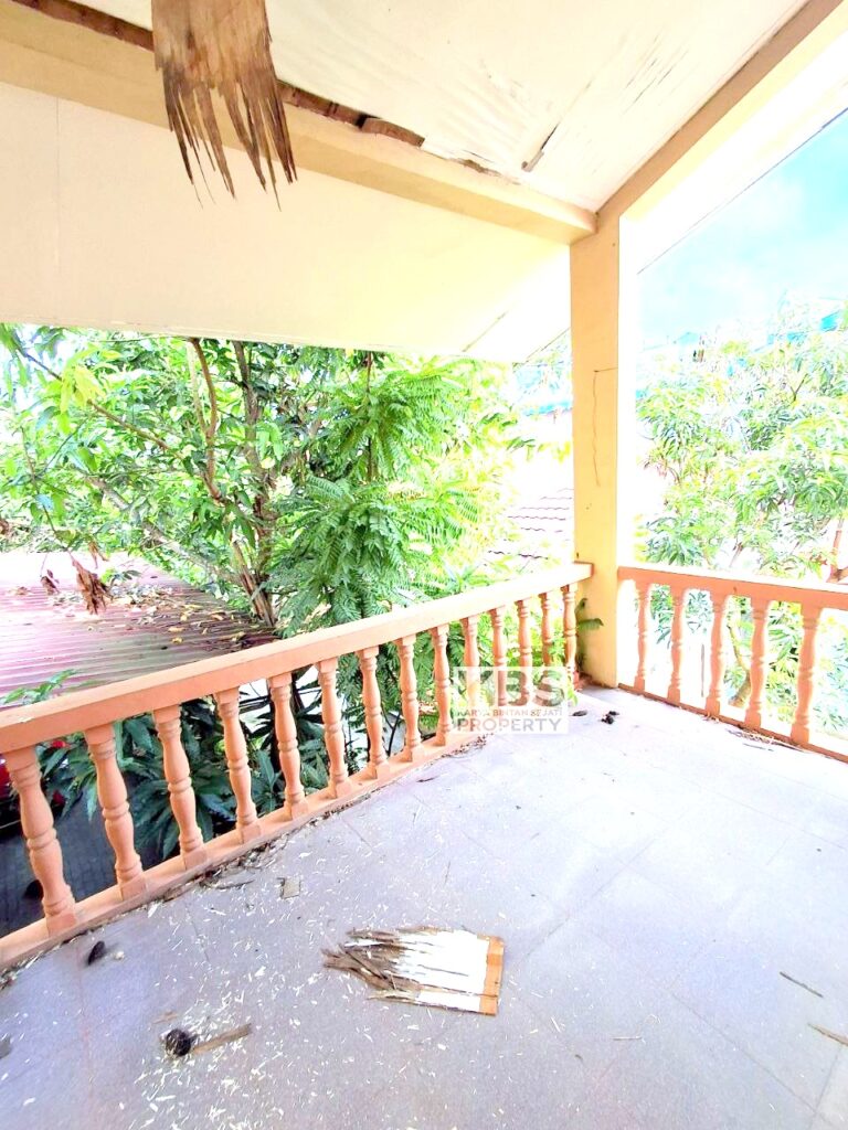 Photo 2025 10 03 16 40 10