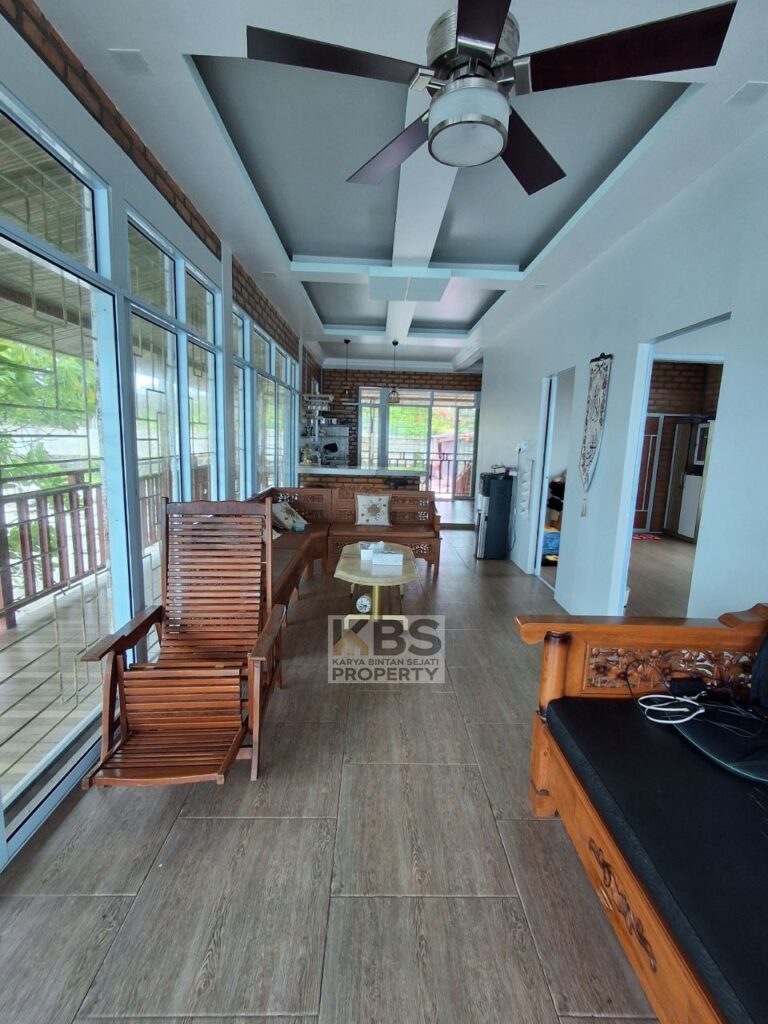 Photo 2025 10 03 17 15 07