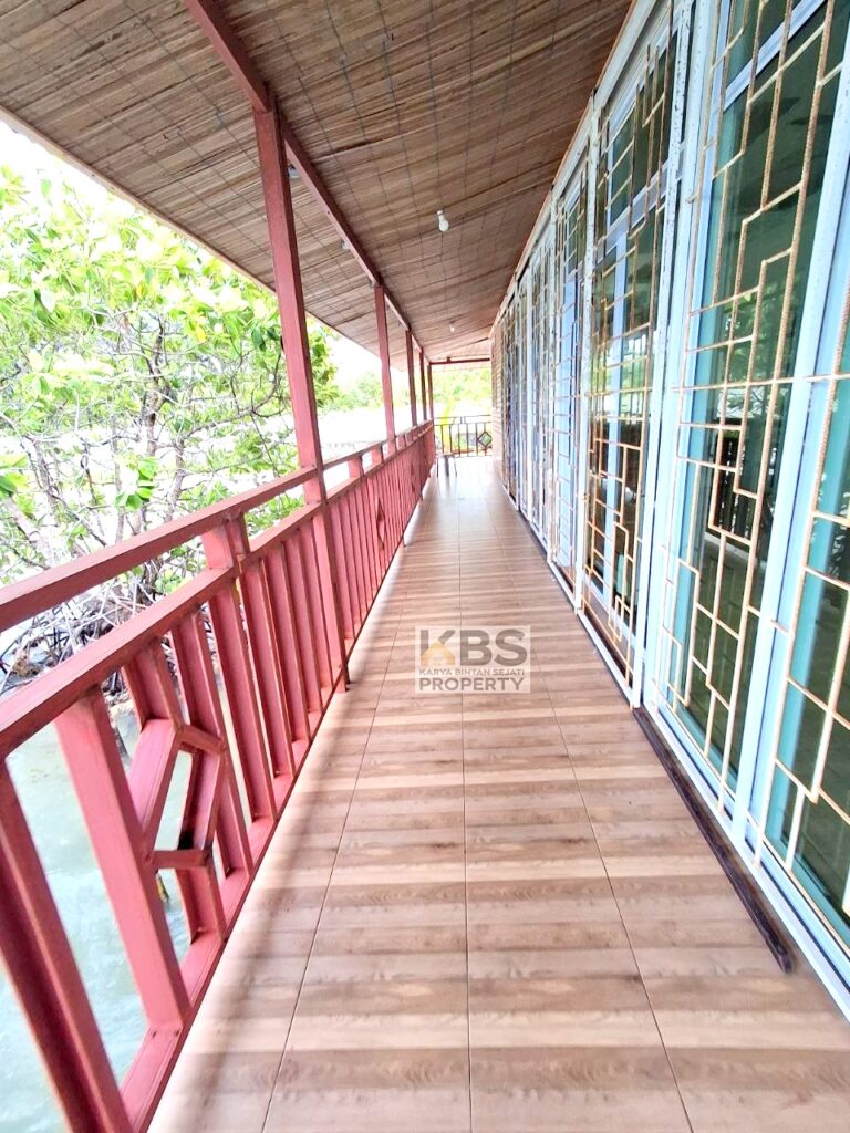 Photo 2025 10 03 17 15 17