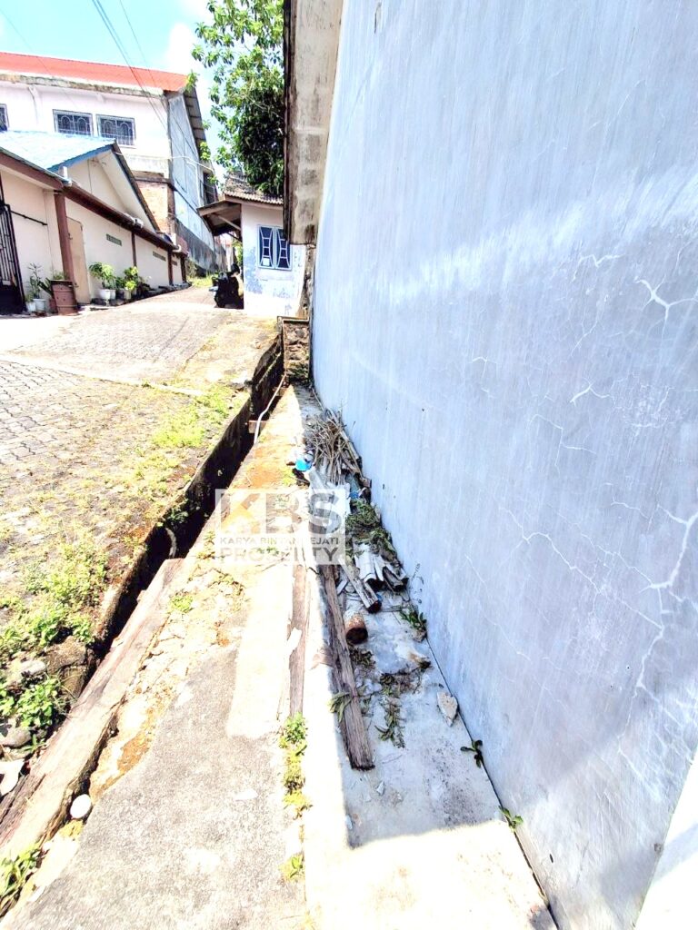 Photo 2025 10 13 09 27 28