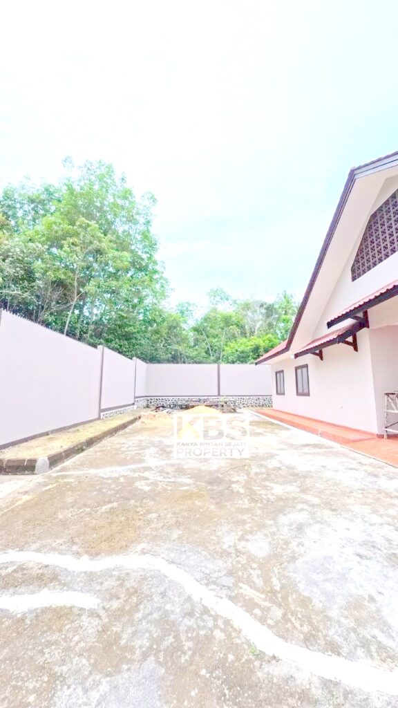 Photo 2025 10 13 13 26 59 3