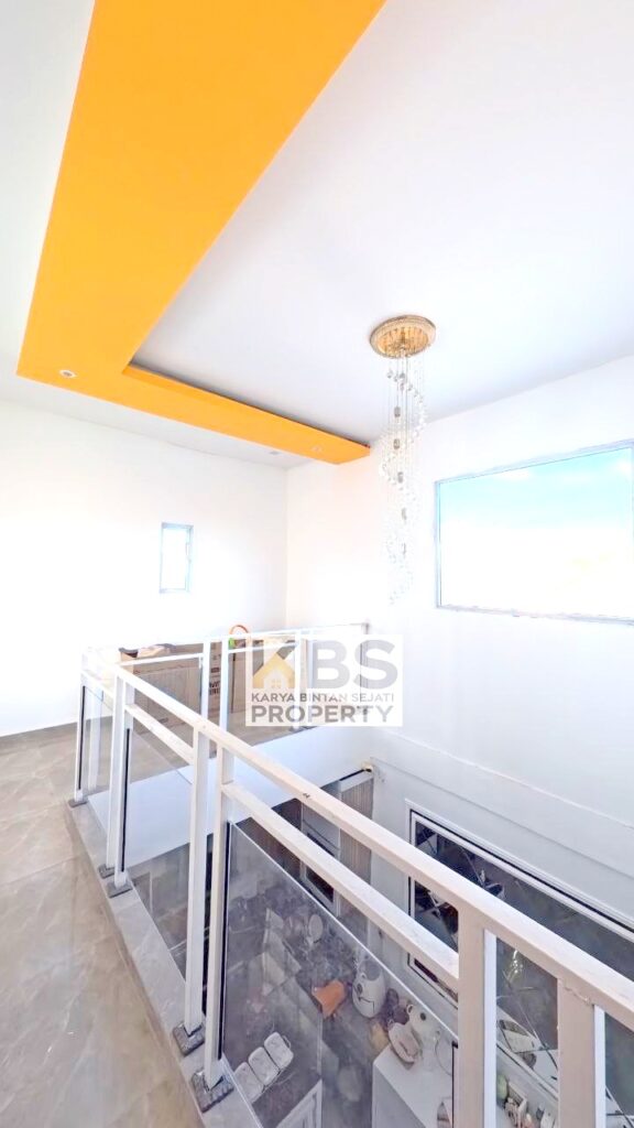 Photo 2025 10 16 17 04 18