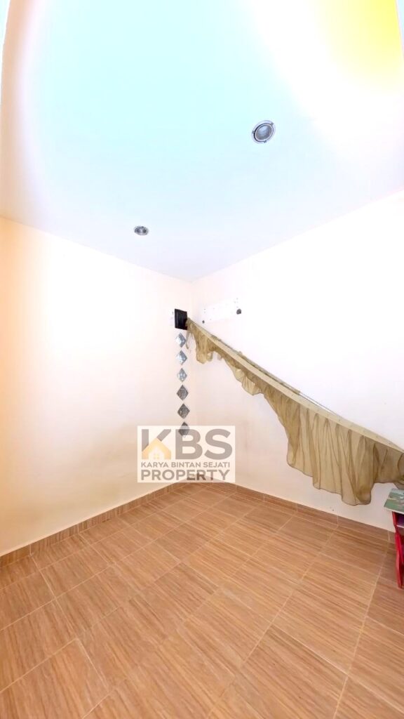 Photo 2025 10 30 17 17 14 2