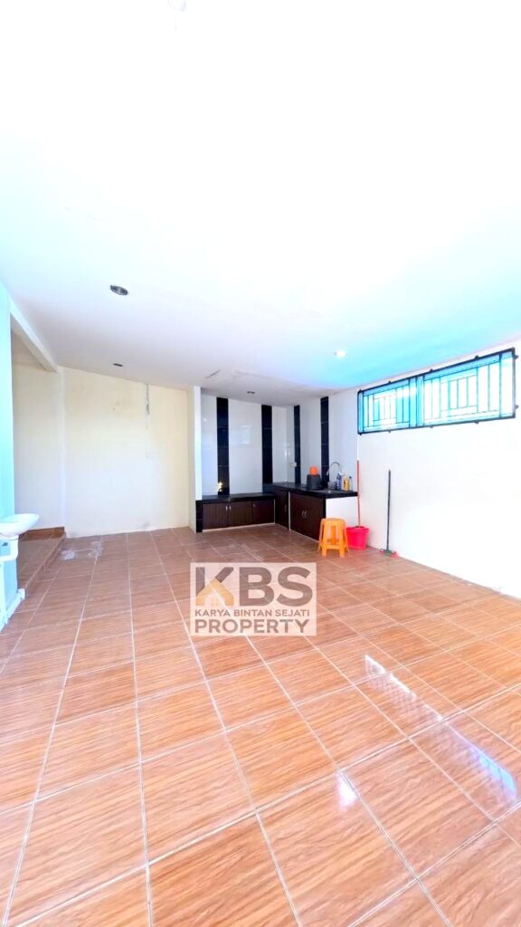 Photo 2025 10 30 17 17 16 5