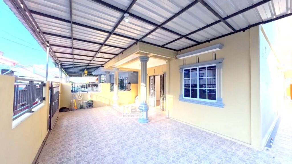 Photo 2025 10 30 17 17 16 6