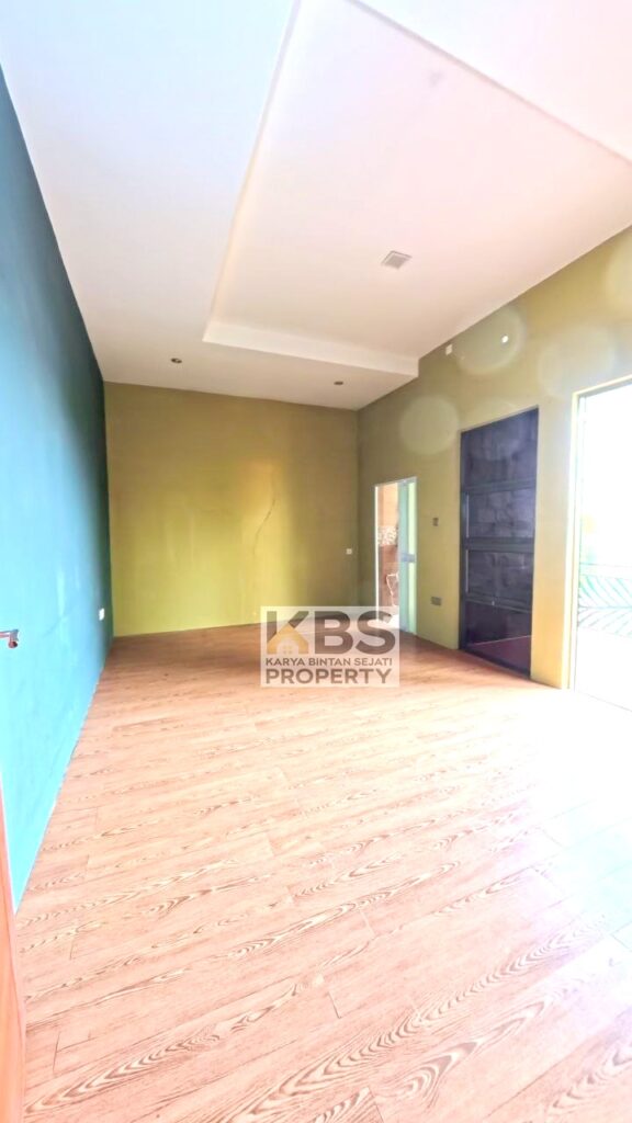 Photo 2025 09 08 16 49 44 2