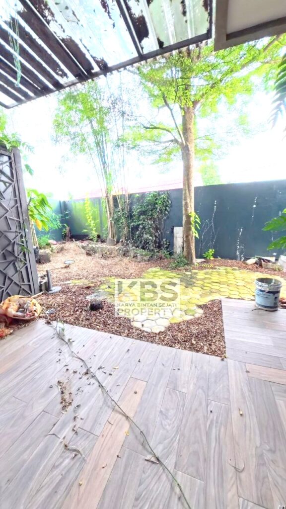 Photo 2025 09 08 16 49 45