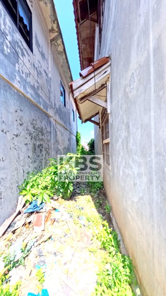 Photo 2025 11 08 11 51 29 2