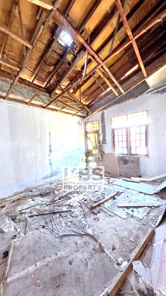 Photo 2025 11 08 11 51 30 2