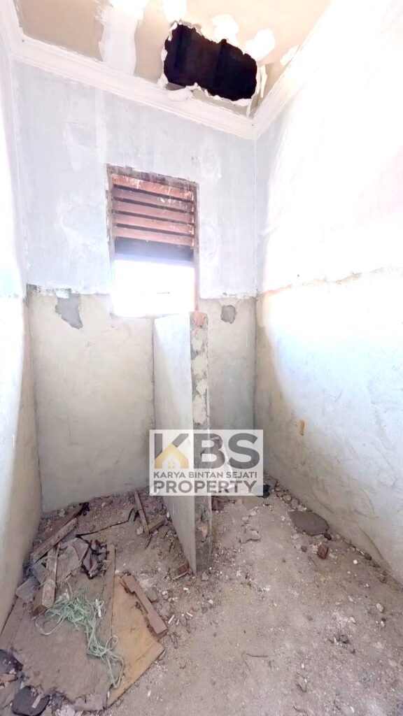 Photo 2025 11 08 11 51 33