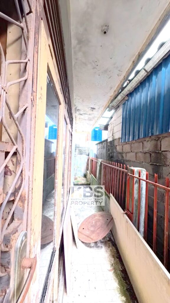 Photo 2025 11 11 16 18 46 2