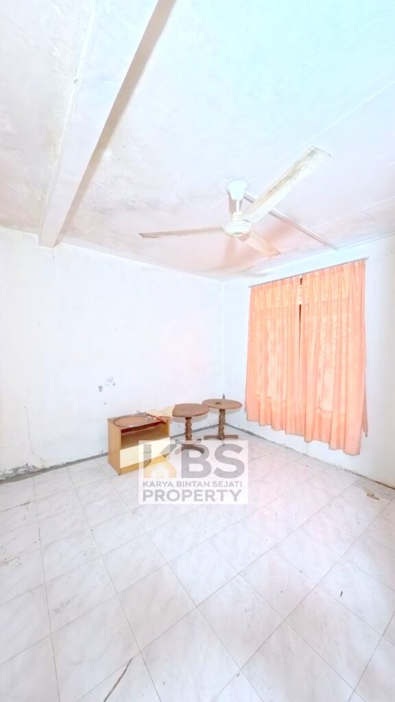 Photo 2025 11 11 16 18 47 2