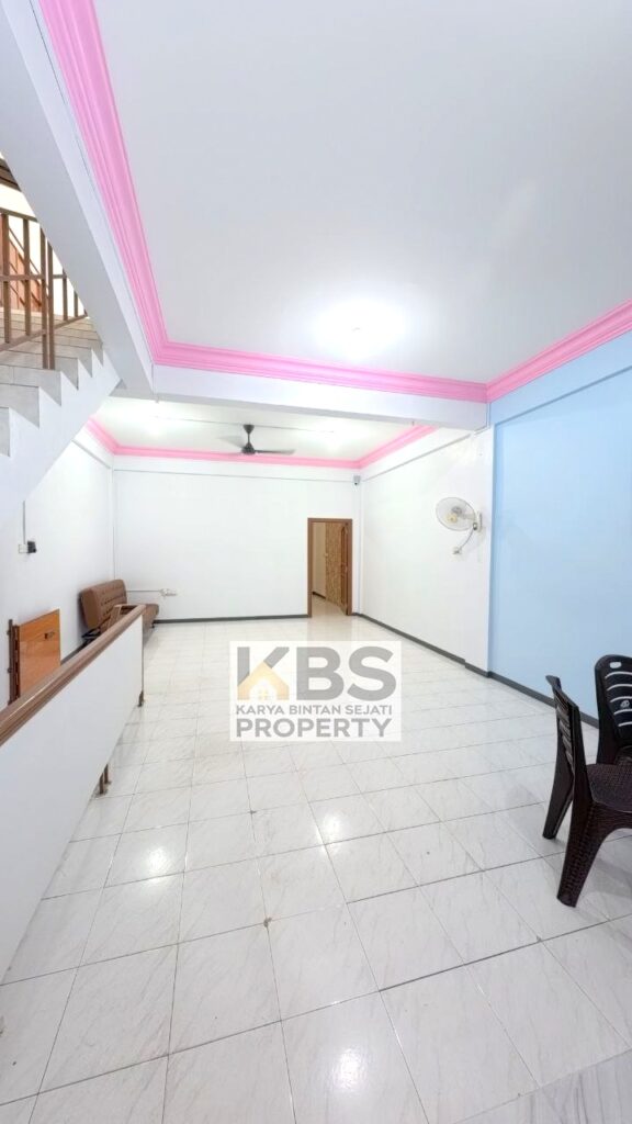 Photo 2025 11 24 16 01 49 10