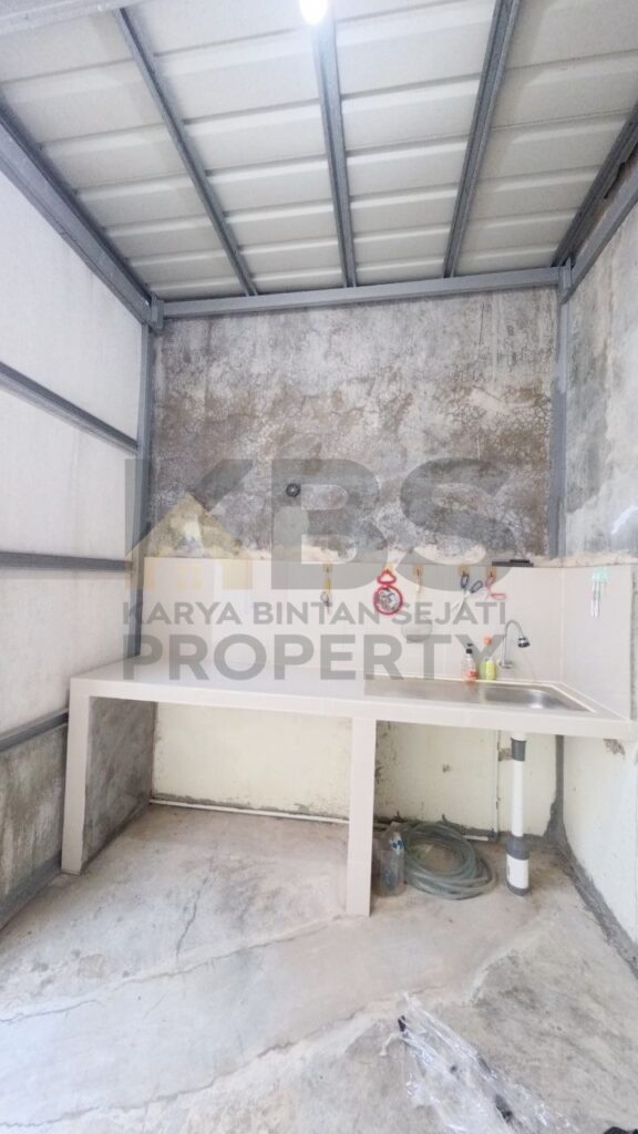 Photo 6057508672285379936 y