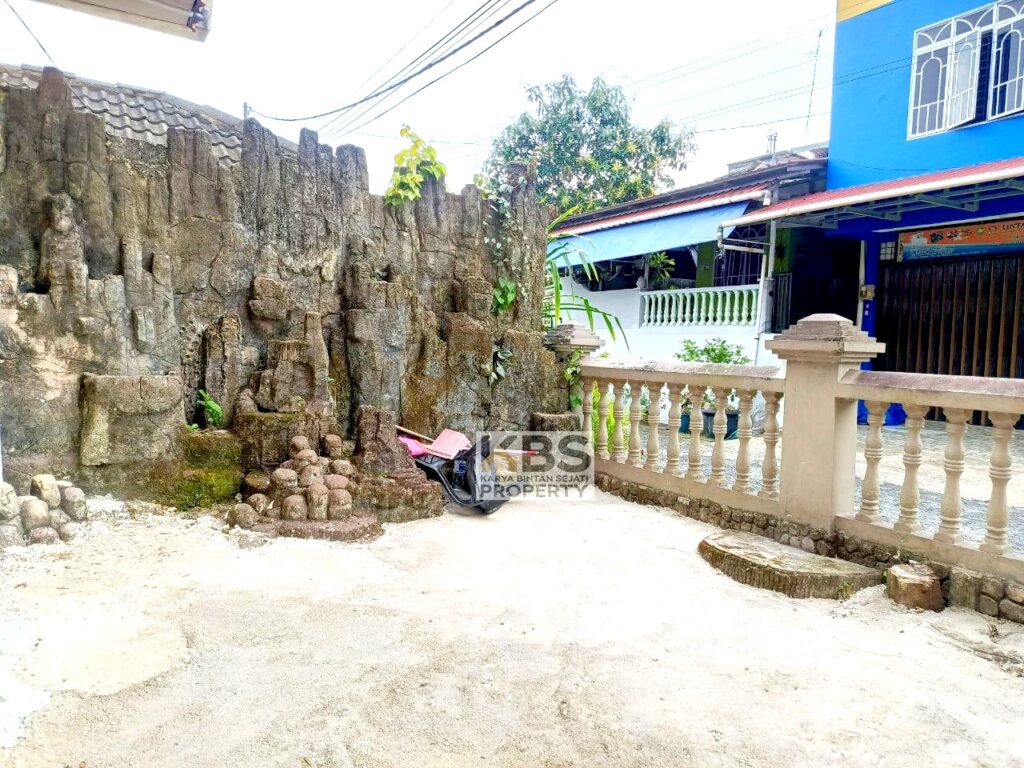 Photo 2024 11 14 22 04 00