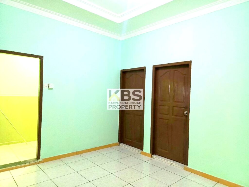 Photo 2024 11 14 22 04 01 2